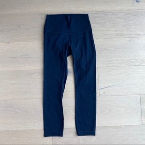 Wunder Under Navy Leggings